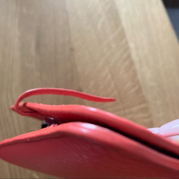 👜Danier Coral Pebbled Leather Two Piece Wallet (removable card coin wallet)👜 - Picture 4 of 11